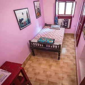 Pensión Brown Bread Bakery, Varanasi